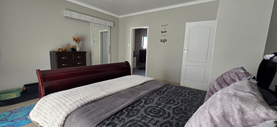 4 Bedroom Property for Sale in Flamwood North West